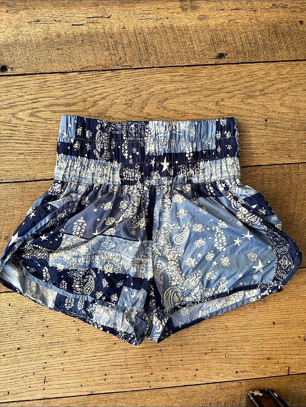 Free People Paisley High Waist Shorts in Blue & White Like New